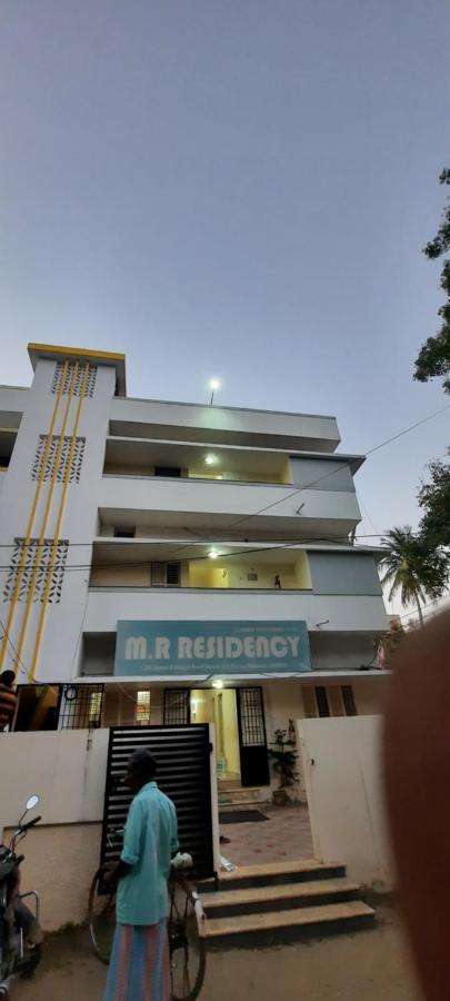 Mr Residency Hotel มทุราย ภายนอก รูปภาพ