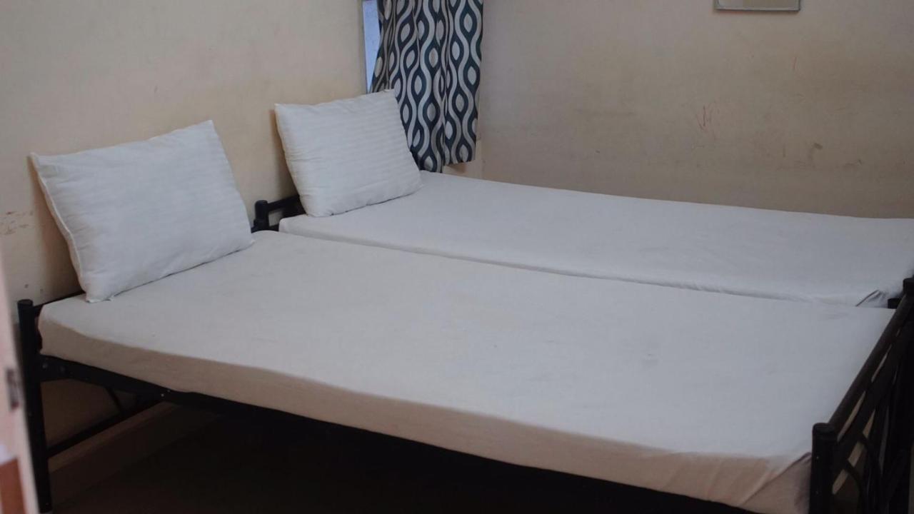 Mr Residency Hotel มทุราย ภายนอก รูปภาพ