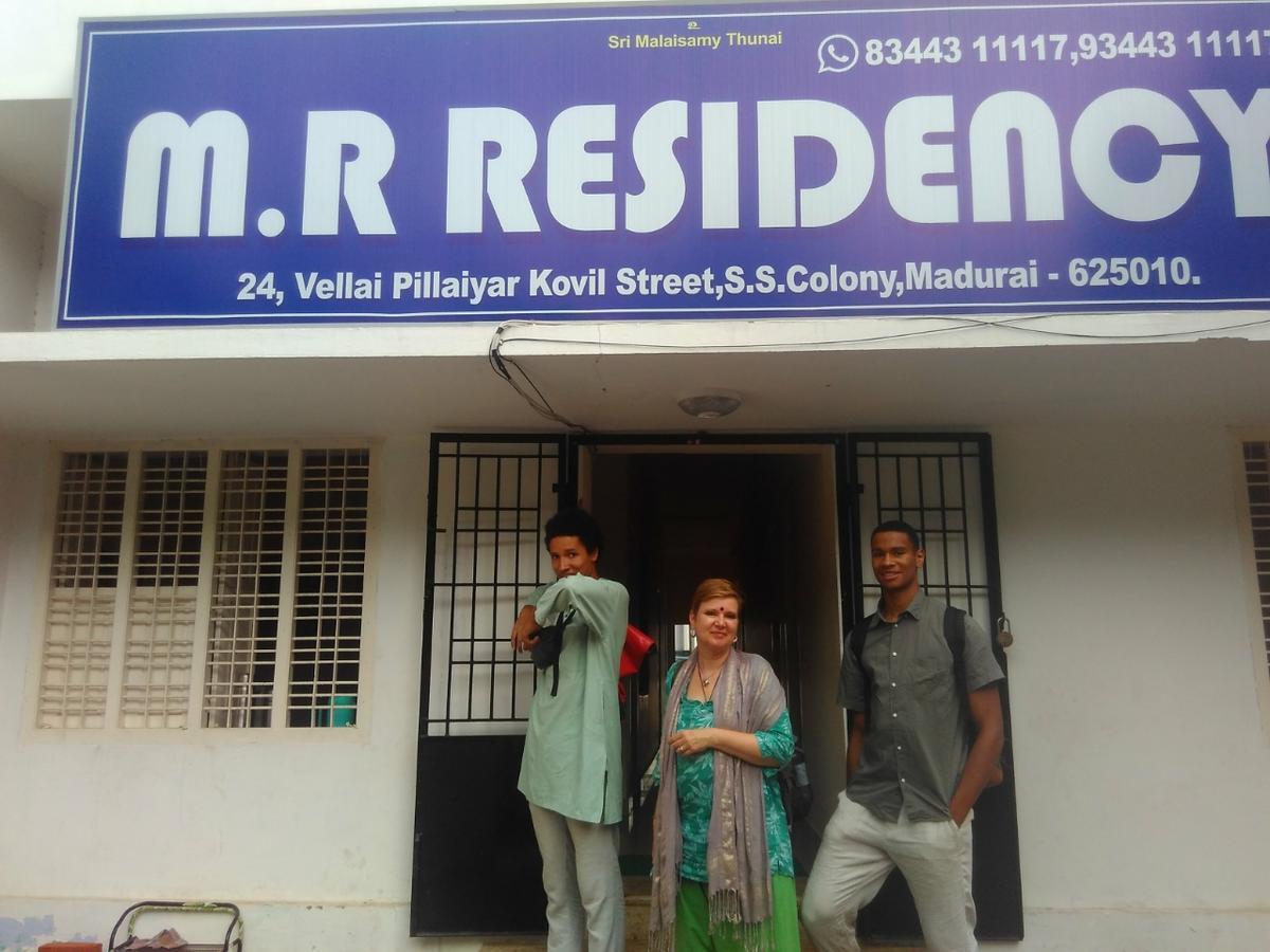Mr Residency Hotel มทุราย ภายนอก รูปภาพ